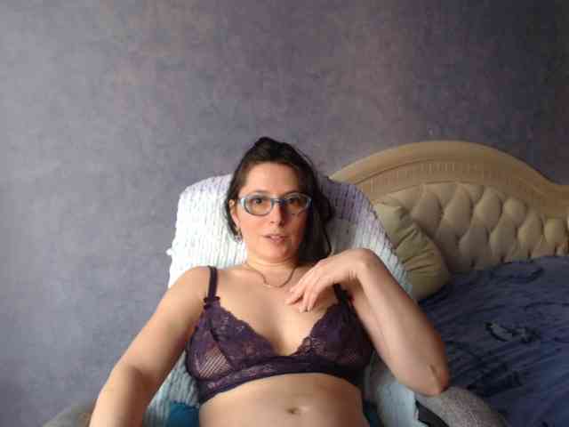 AmandaFresh24 webcam