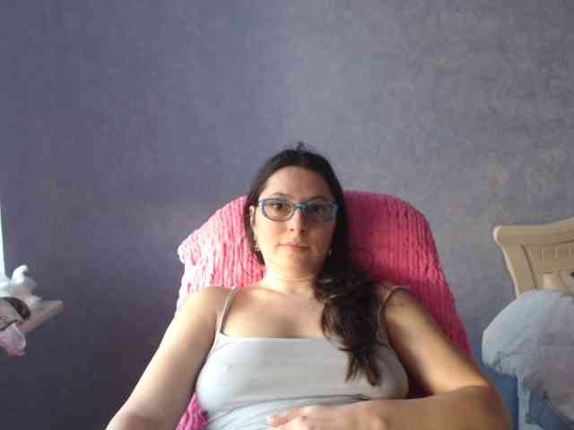 AmandaFresh24 webcam