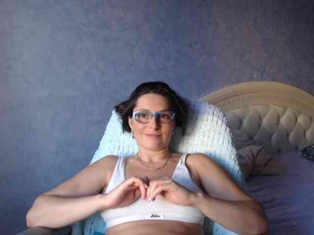 AmandaFresh24 webcam
