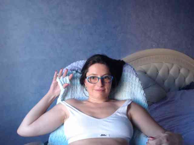 AmandaFresh24 webcam