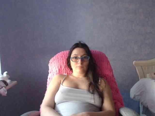 AmandaFresh24 webcam