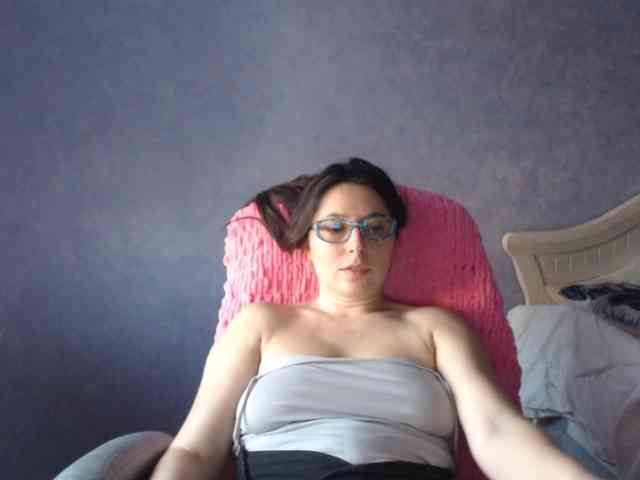 AmandaFresh24 webcam