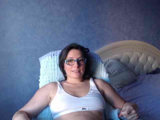 AmandaFresh24 webcam