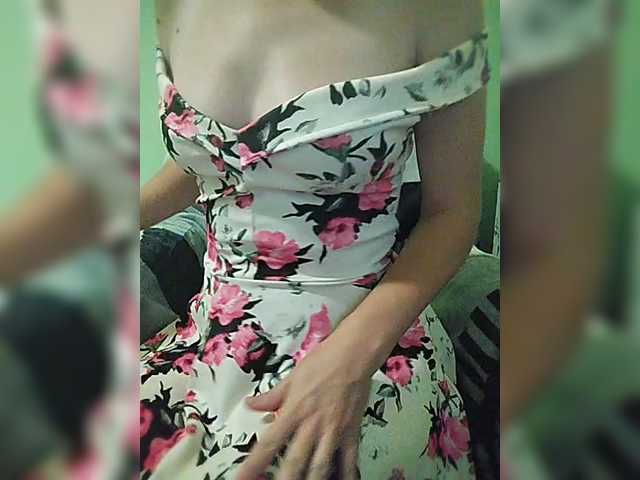 Sex chat gratuit in direct cu Moonlight573 pe BongaCams