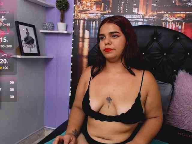 brigethMiller webcam