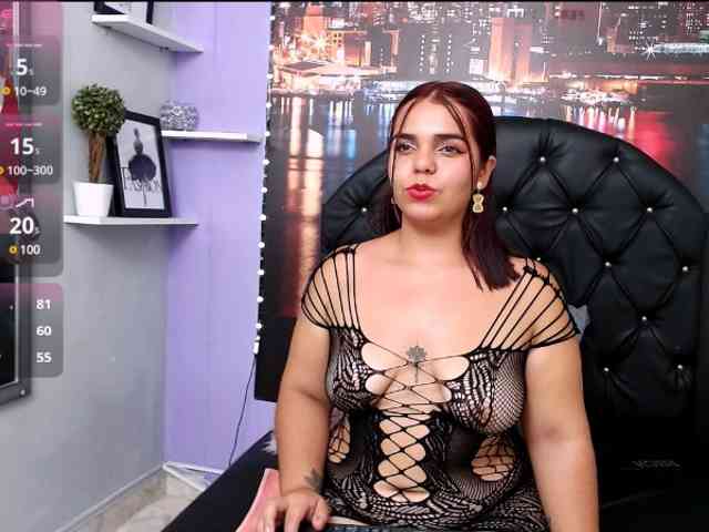 brigethMiller webcam