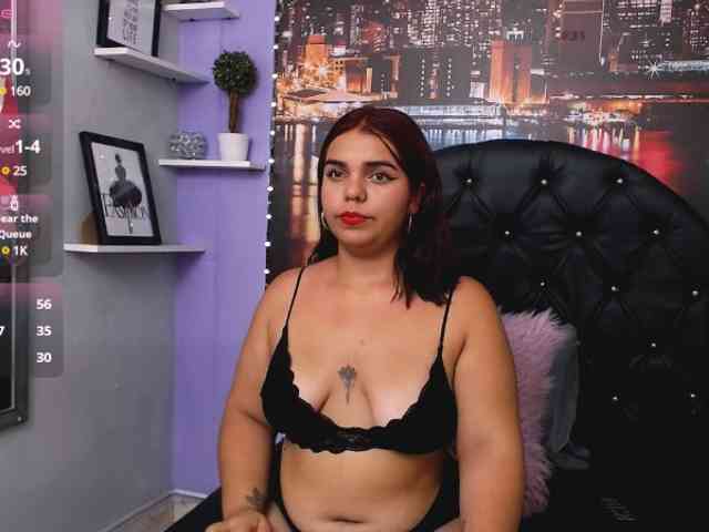 brigethMiller webcam