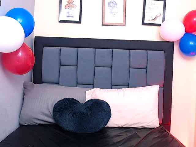 brigethMiller webcam