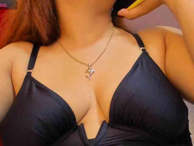 VictoriaFerro webcam