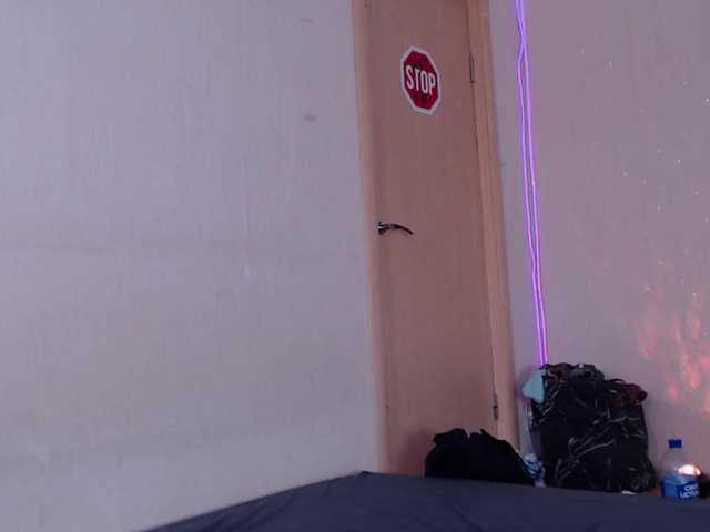 FlexxyLexy from BongaCams