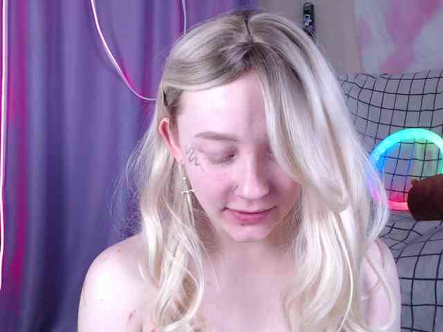 FlexxyLexy webcam