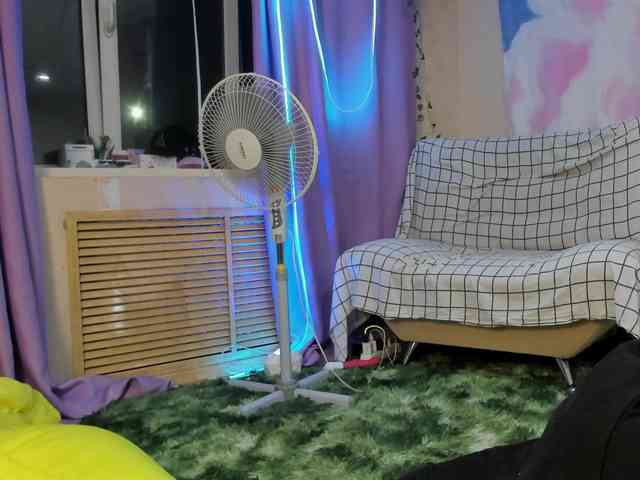 FlexxyLexy webcam