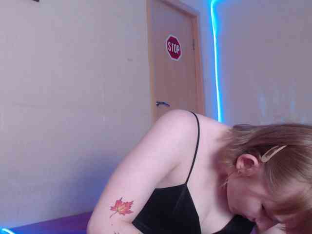 FlexxyLexy webcam