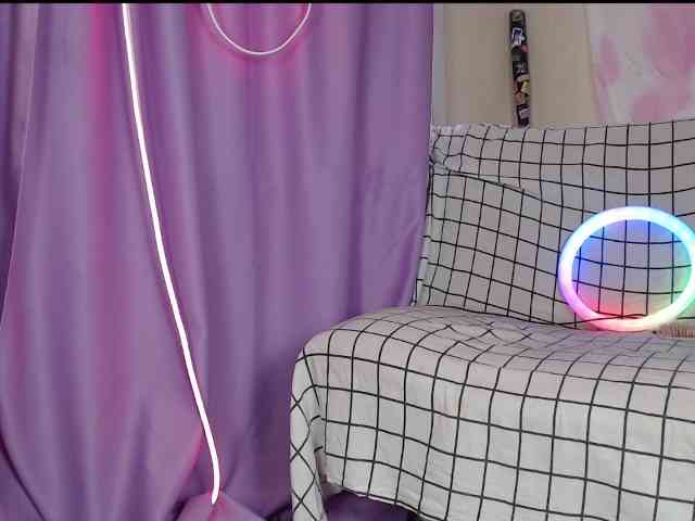 FlexxyLexy webcam