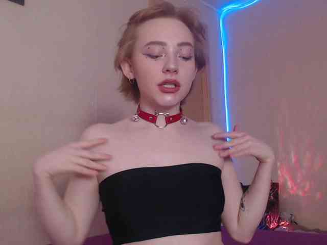 FlexxyLexy webcam