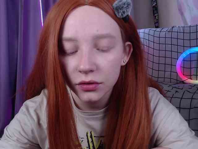 FlexxyLexy webcam