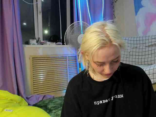 FlexxyLexy webcam