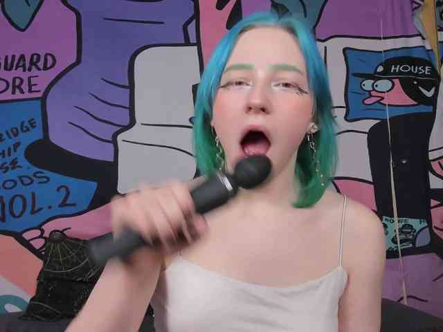 FlexxyLexy webcam