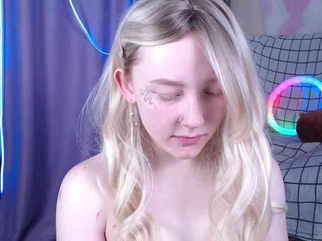 FlexxyLexy webcam