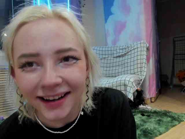 FlexxyLexy webcam