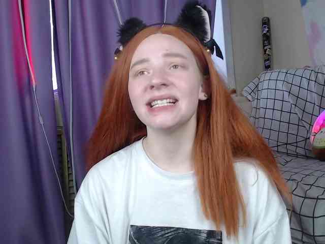FlexxyLexy webcam