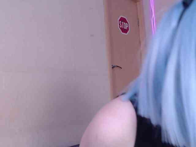 FlexxyLexy webcam