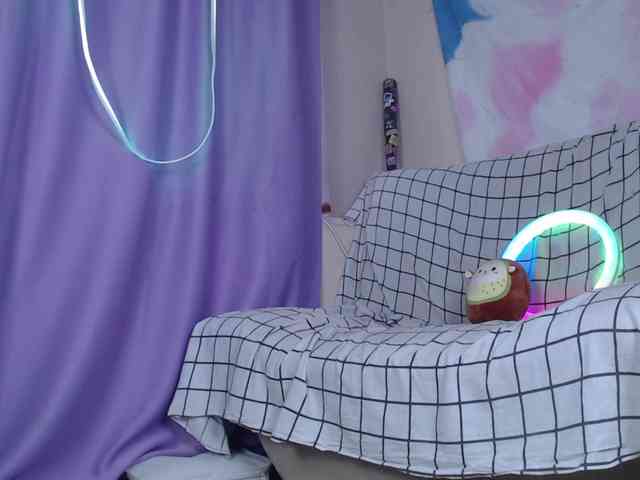 FlexxyLexy webcam