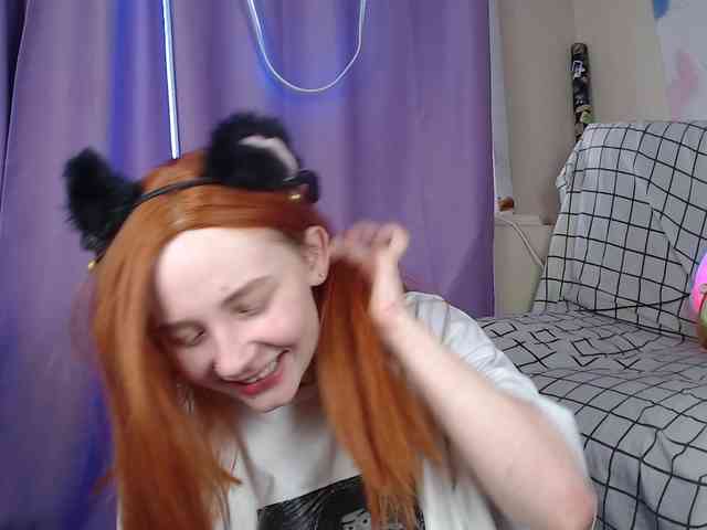 FlexxyLexy webcam