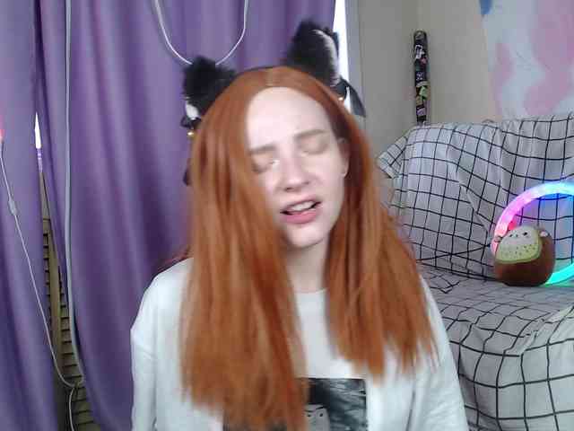 FlexxyLexy webcam