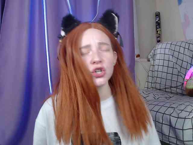 FlexxyLexy webcam
