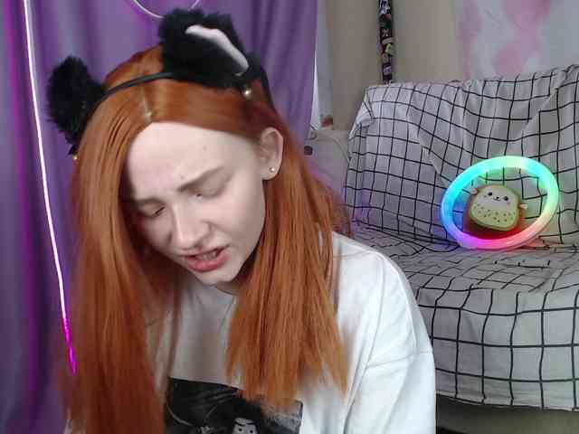 FlexxyLexy webcam