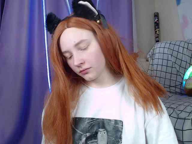 FlexxyLexy webcam