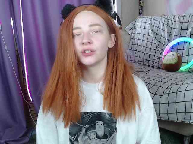 FlexxyLexy webcam