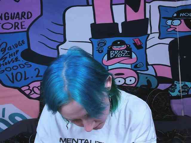 FlexxyLexy webcam