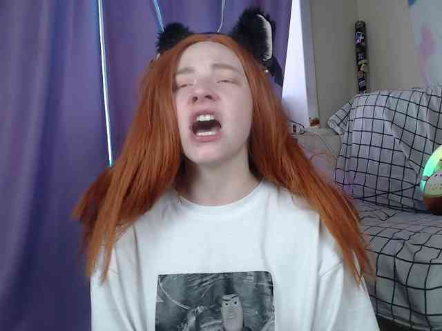 FlexxyLexy webcam