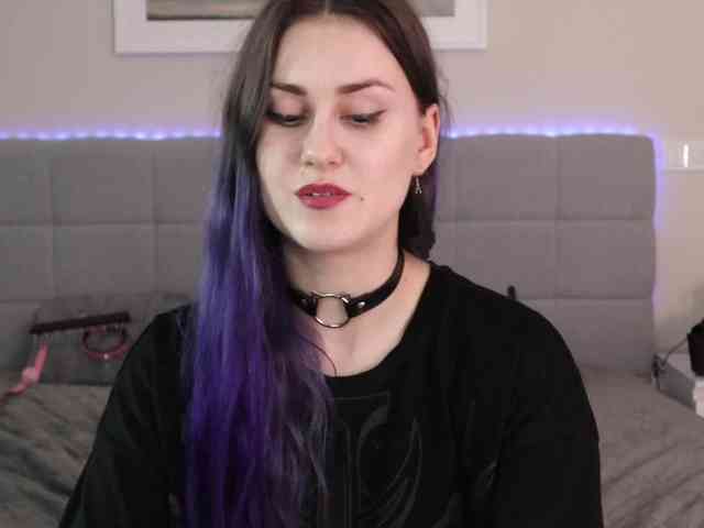 DivineSmileX webcam