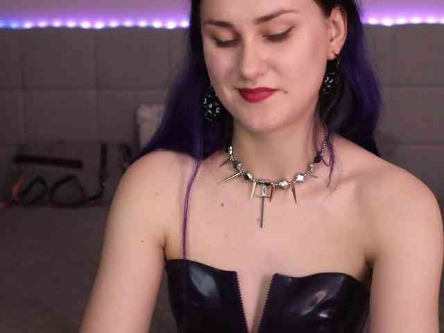 DivineSmileX webcam