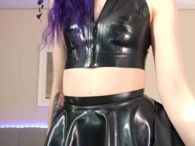 DivineSmileX webcam