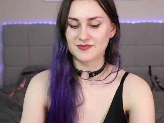 DivineSmileX webcam