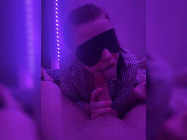 DinaRoma Live Cam and Statistics on UnifiedCams