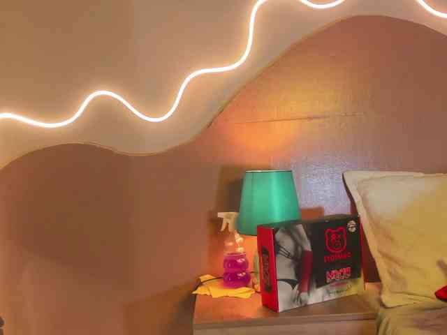 Enrrixxx Live Webcam on BongaCams