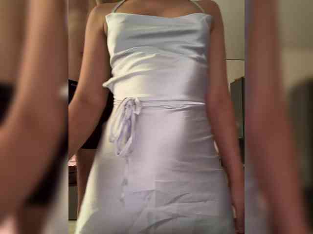 MaryAndSen webcam