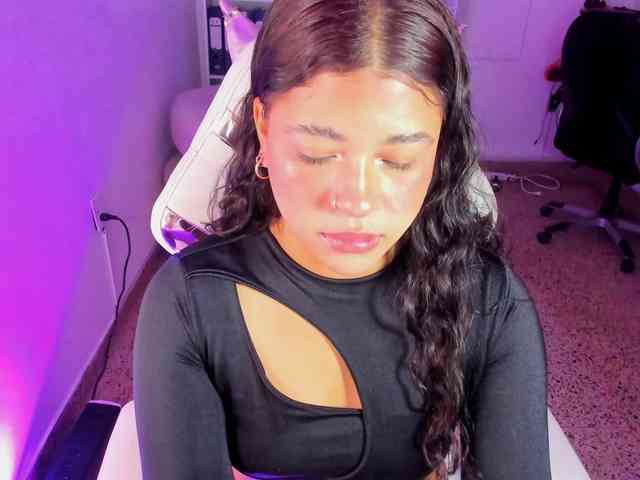 Ivy-sweetlove webcam