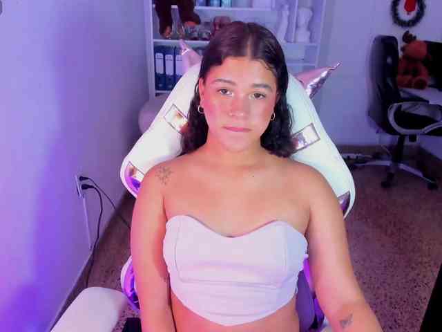 Ivy-sweetlove webcam