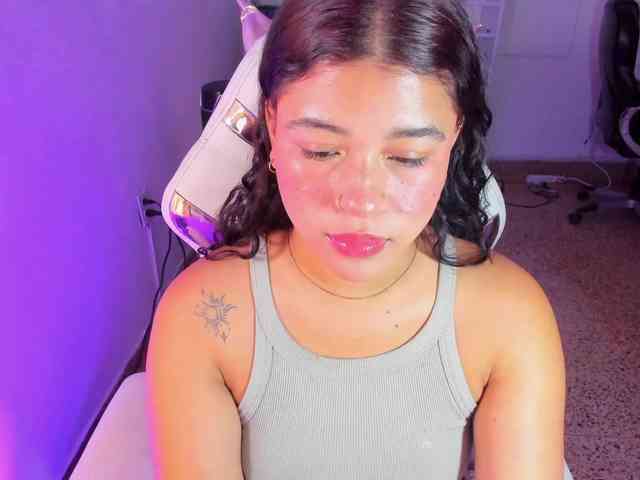 Ivy-sweetlove webcam