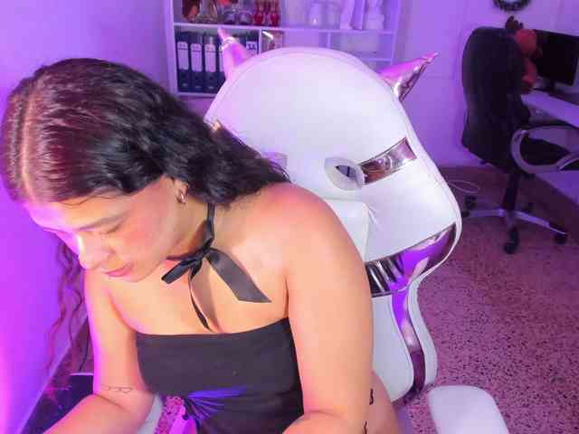 Ivy-sweetlove webcam