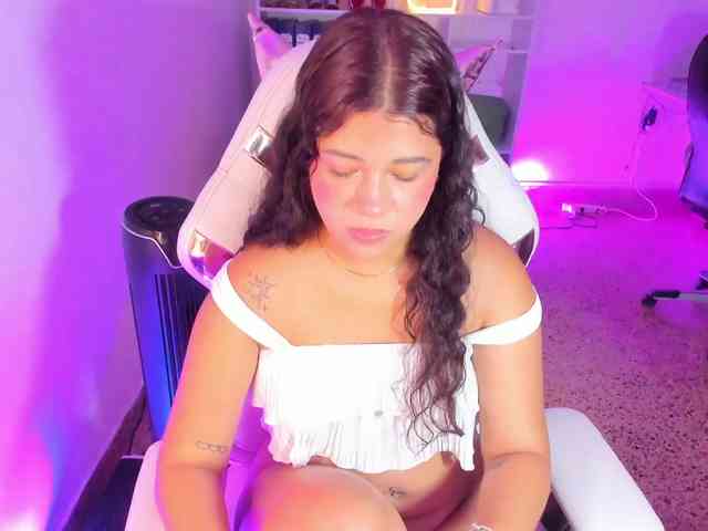 Ivy-sweetlove webcam