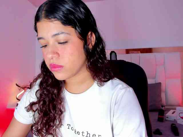 Ivy-sweetlove webcam
