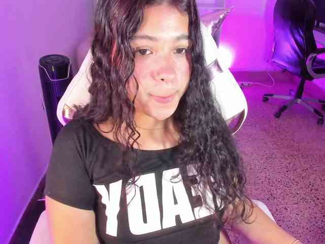 Ivy-sweetlove webcam