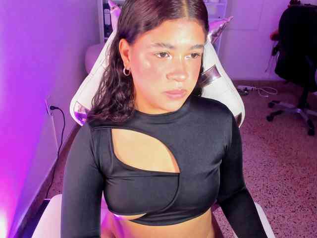 Ivy-sweetlove webcam